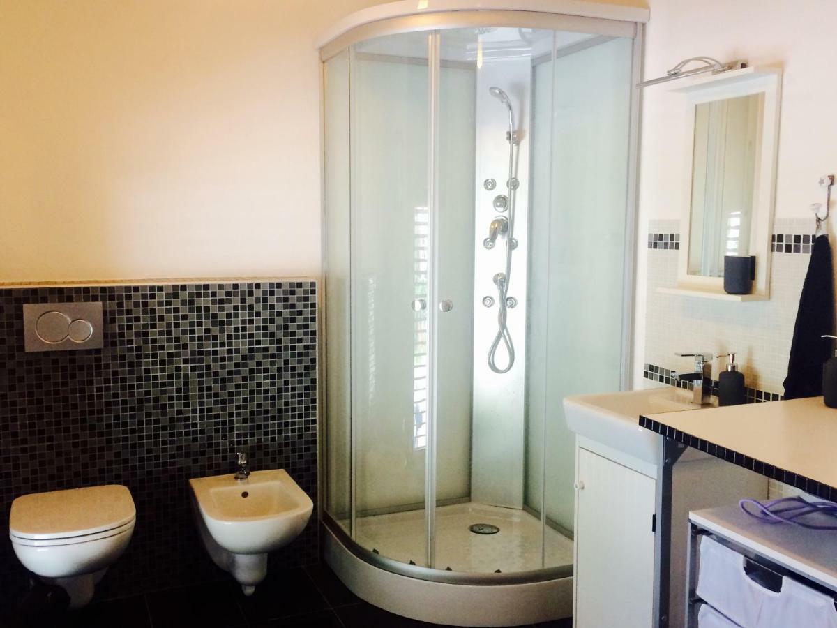 Log pri Brezovici Sandra'S House B&B 외부 사진